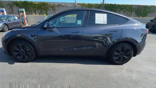 2024 Tesla Model Y Long Range Dual Motor All-Wheel Drive