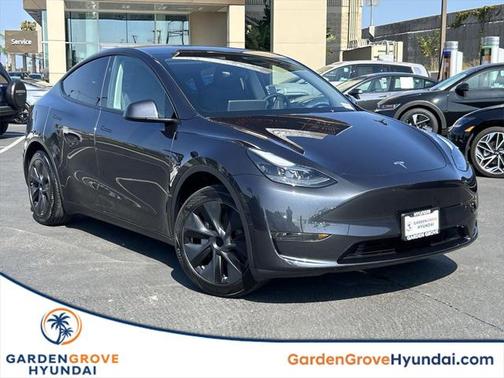 2024 Tesla Model Y Long Range Dual Motor All-Wheel Drive