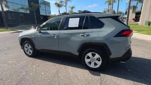 2021 Toyota RAV4 XLE