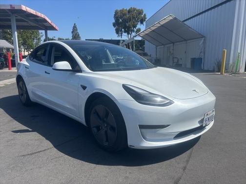 2023 Tesla Model 3 Standard Range