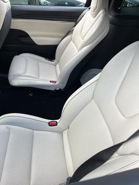 2022 Tesla Model X Plaid Tri Motor All-Wheel Drive