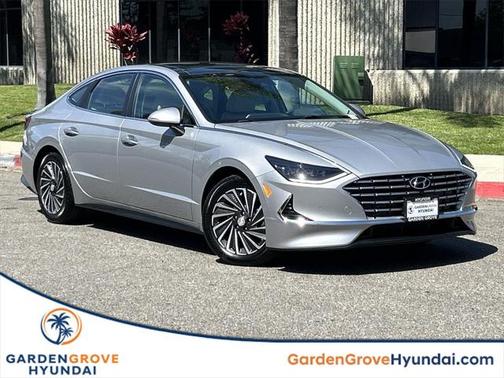 2023 Hyundai SONATA Hybrid Limited