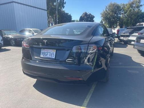 2022 Tesla Model S Base