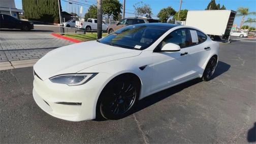 2022 Tesla Model S Plaid
