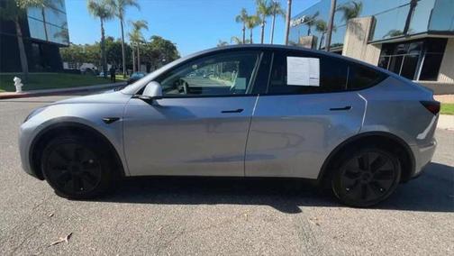2025 Tesla Model Y Long Range Dual Motor All-Wheel Drive