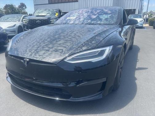 2022 Tesla Model S Base
