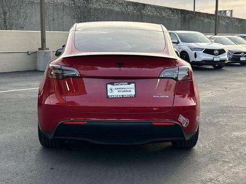 2023 Tesla Model Y Performance Dual Motor All-Wheel Drive