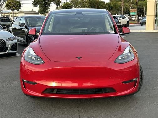 2023 Tesla Model Y Performance Dual Motor All-Wheel Drive