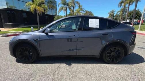 2023 Tesla Model Y RWD