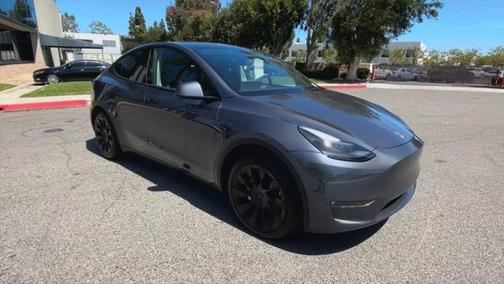 2023 Tesla Model Y RWD