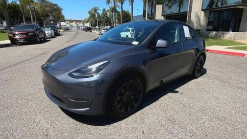 2023 Tesla Model Y RWD