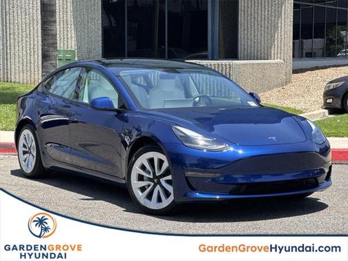 2022 Tesla Model 3 Long Range