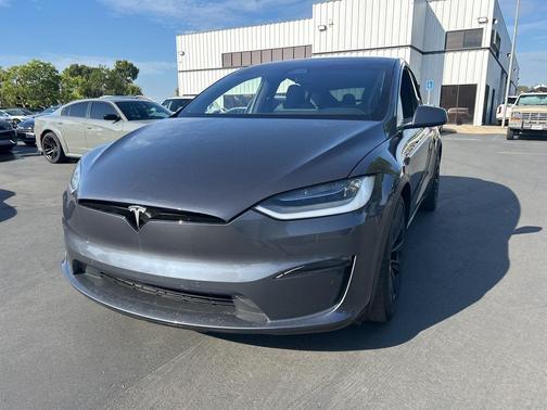 2022 Tesla Model X Plaid Tri Motor All-Wheel Drive