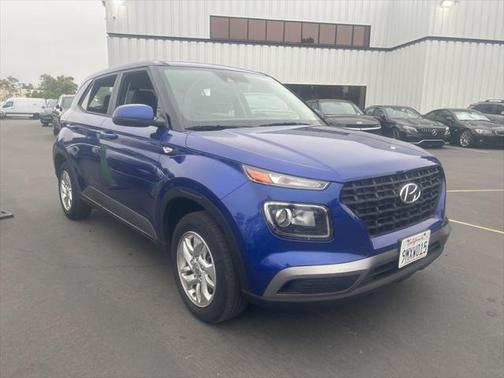 2022 Hyundai VENUE SE
