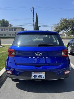 2022 Hyundai VENUE SE