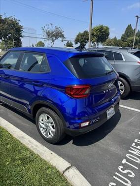 2022 Hyundai VENUE SE