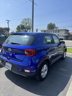 2022 Hyundai VENUE SE