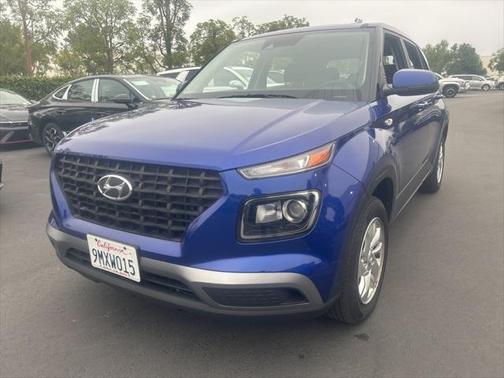 2022 Hyundai VENUE SE