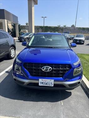 2022 Hyundai VENUE SE