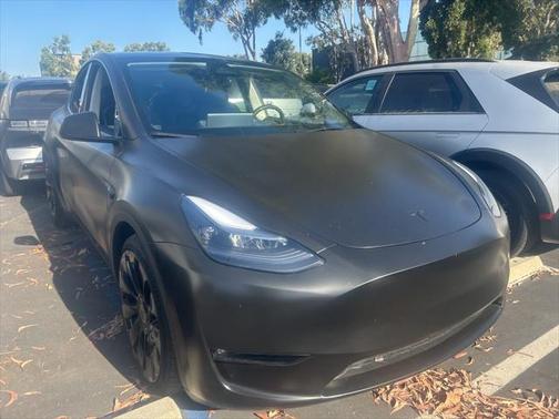 2024 Tesla Model Y Performance Dual Motor All-Wheel Drive