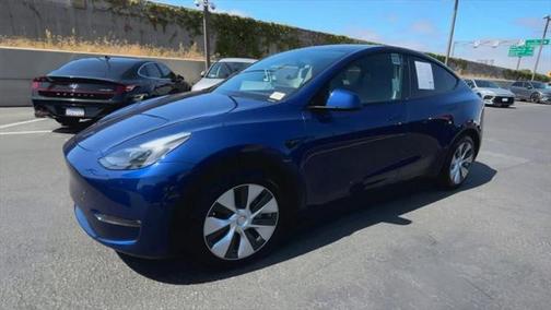 2023 Tesla Model Y Long Range Dual Motor All-Wheel Drive