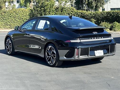 2025 Hyundai IONIQ 6 SEL