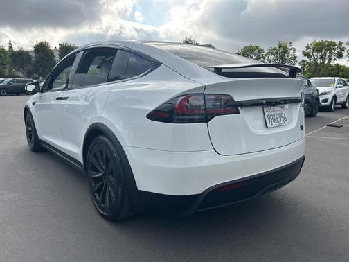 2023 Tesla Model X Plaid Tri Motor All-Wheel Drive