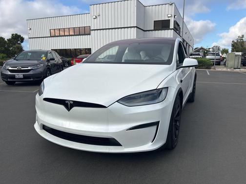 2023 Tesla Model X Plaid Tri Motor All-Wheel Drive