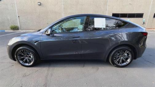 2024 Tesla Model Y Long Range Dual Motor All-Wheel Drive