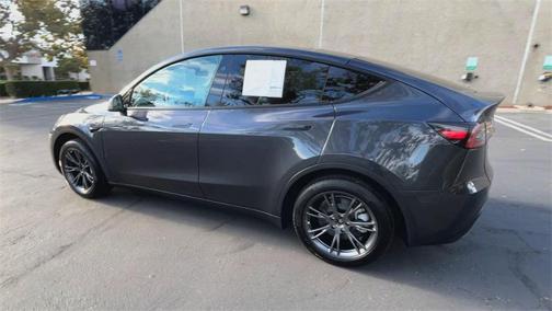 2024 Tesla Model Y Long Range Dual Motor All-Wheel Drive