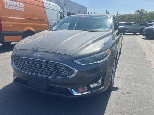 2020 Ford Fusion Plug-In Hybrid Titanium