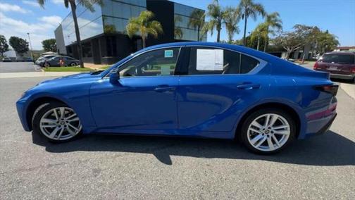2022 Lexus IS 300 Base