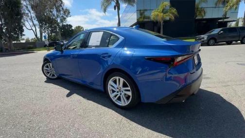 2022 Lexus IS 300 Base