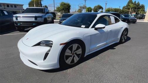 2022 Porsche Taycan Base