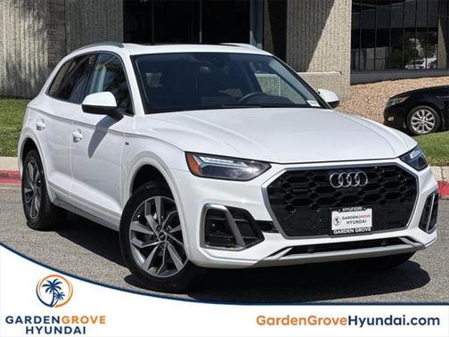 2022 Audi Q5 45 S line Premium Plus