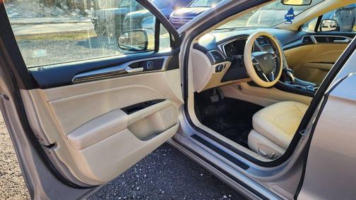 2016 Ford Fusion Energi SE Luxury