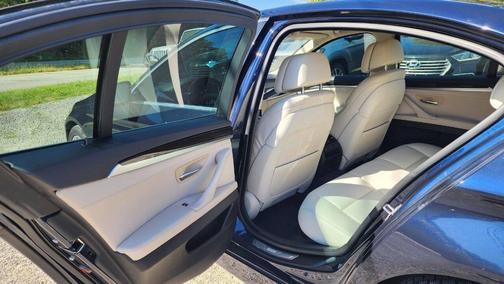 2015 BMW 528 528i 4dr Sedan