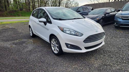 White 2019 Ford Fiesta SE