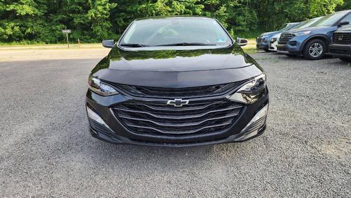Mosaic Black Metallic 2020 Chevrolet Malibu FWD RS