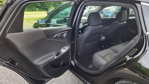 Mosaic Black Metallic 2020 Chevrolet Malibu FWD RS