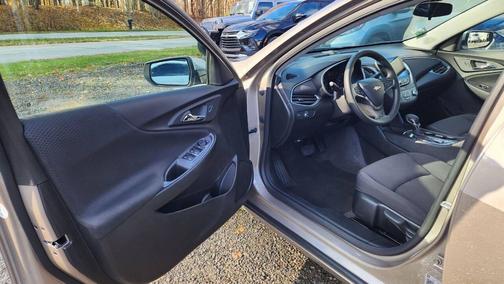 2025 Chevrolet Malibu 1LS