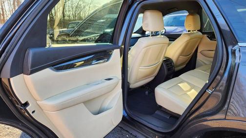 2018 Cadillac XT5 Base