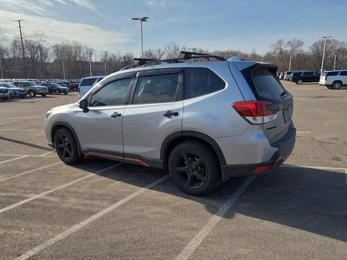 Ice Silver Metallic 2019 Subaru Forester Sport