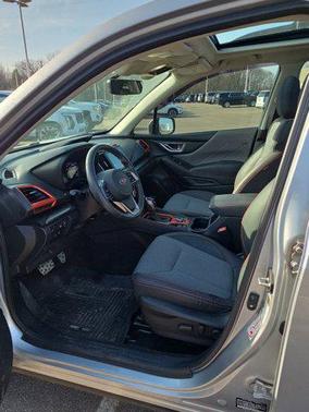 Ice Silver Metallic 2019 Subaru Forester Sport