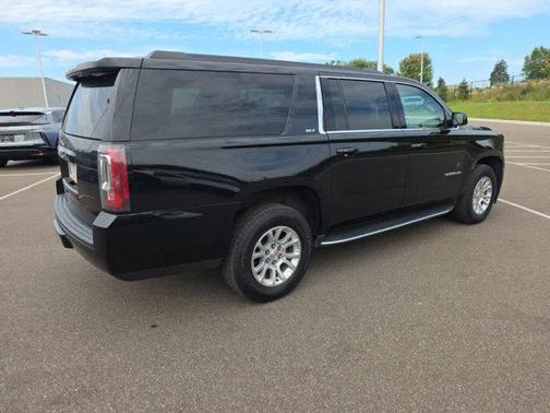 2020 GMC Yukon XL SLT