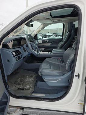 2018 Lincoln Navigator L Black Label