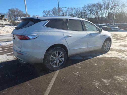 2023 Buick Enclave Premium AWD