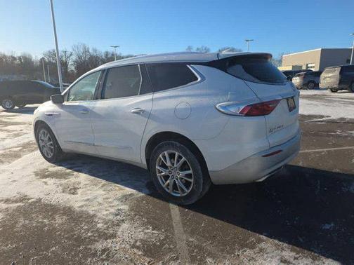 2023 Buick Enclave Premium AWD