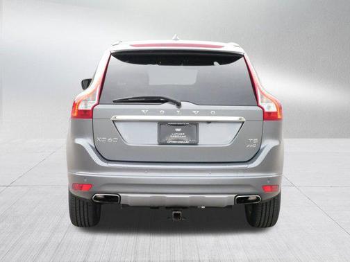 2017 Volvo XC60 T5 Inscription