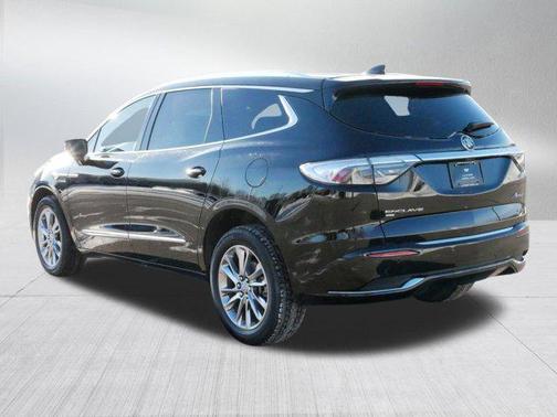 2023 Buick Enclave Avenir AWD